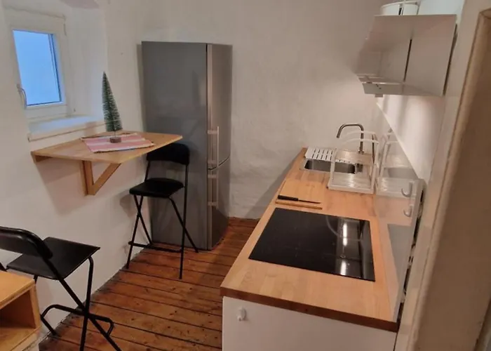 Historical Goldenes Dachl Lägenhet *