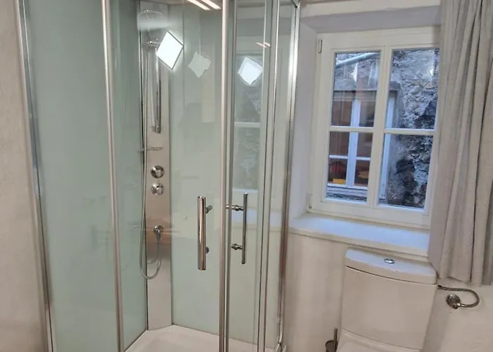 Historical Goldenes Dachl Інсбрук